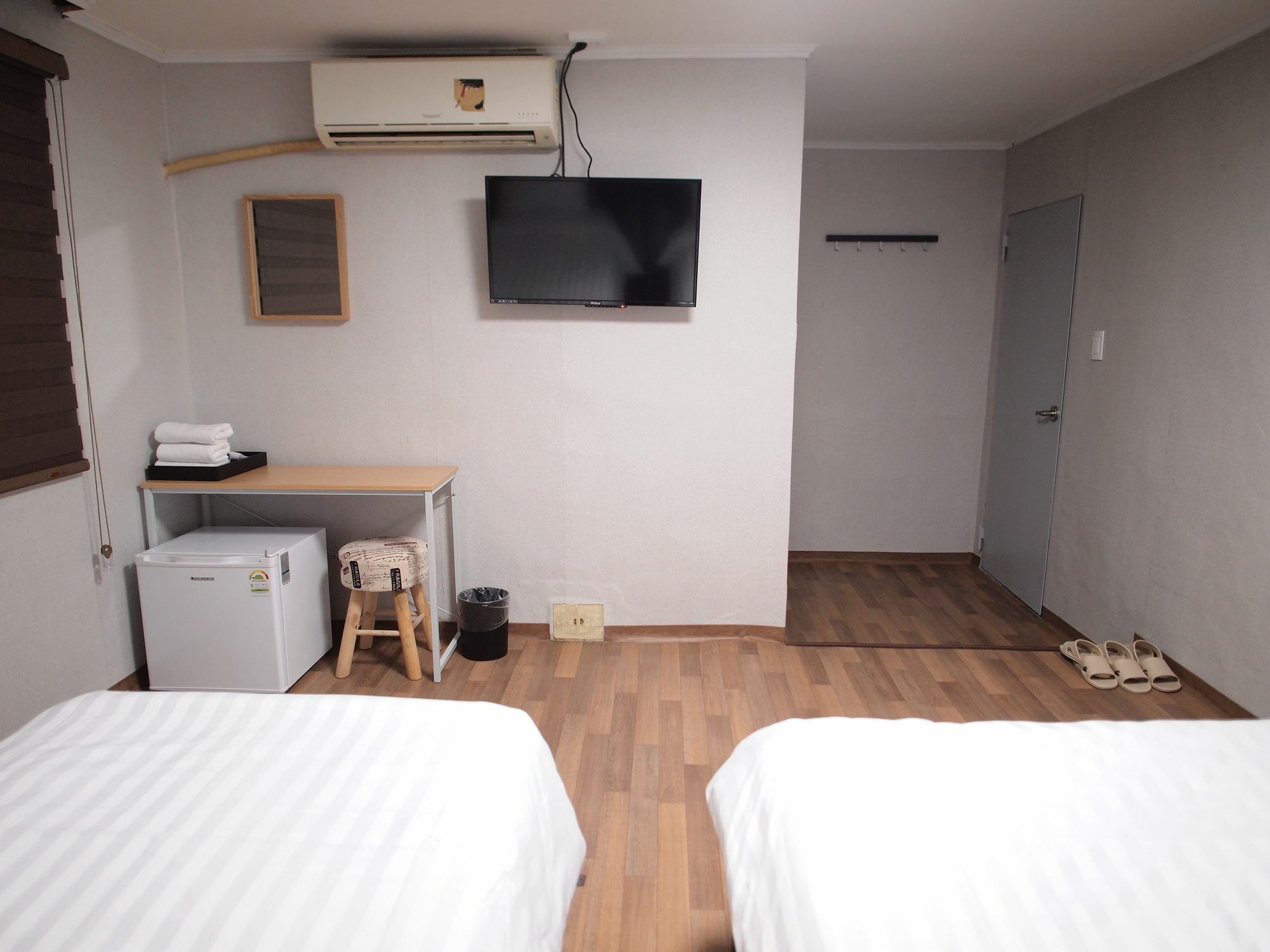 Hostel Gaon Sinchon Сеул Экстерьер фото